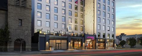 moxy hotel phone number